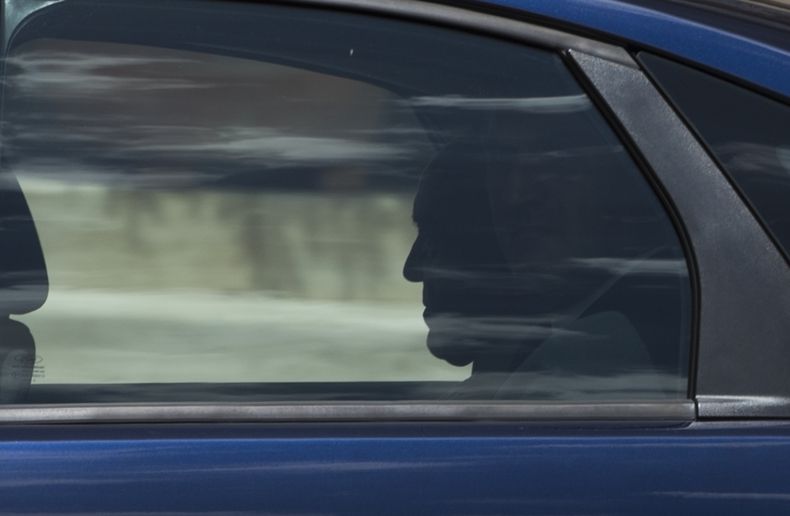 El papa Francisco en silueta en el Vaticano, 30 de junio de 2014. El pont&iacute;fice design&oacute; al jesuita Gianfranco Ghirlanda asistente pontificio en la tarea de renovaci&oacute;n de la Legi&oacute;n de Cristo, tras los esc&aacute;ndalos sexuales d
