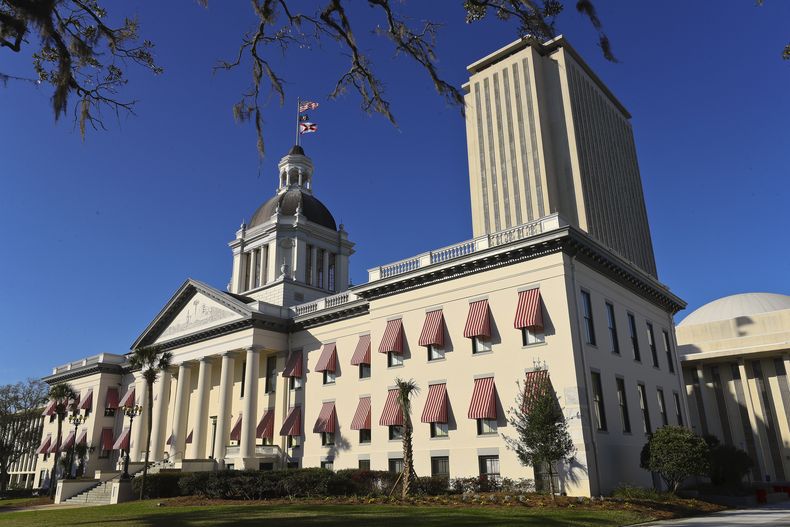 ARCHIVO - El Capitolio de Florida el 8 de febrero de 2023, en Tallahassee, Florida. (AP Foto/Phil Sears, Archivo)
