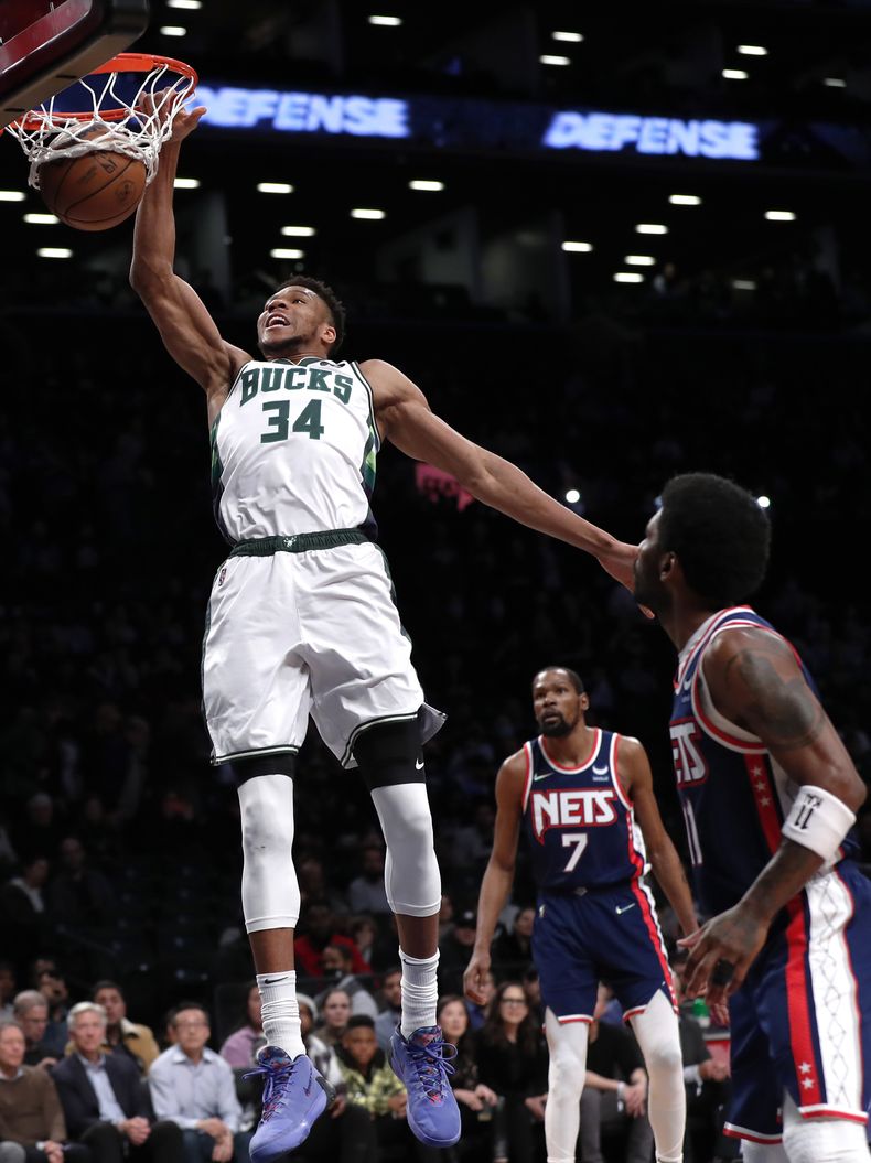 DEP-BAS BUCKS-ANTETOKOUNMPO