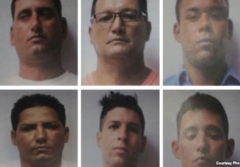 Se fugaron en la noche del pasado domingo y permanecen aún en paradero desconocido.