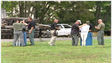 bomberos de broward realizan simulacro de fuegos artificiales