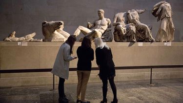 museo britanico promete no desmontar coleccion de esculturas