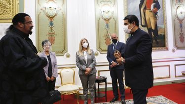Venezuela: Steven Seagal visita a Maduro