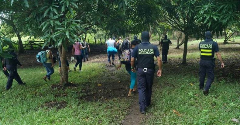 costa rica contrabando cubanos.jpg