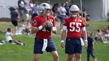 Mac Jones se sigue ajustando a la nueva ofensiva de los Pats