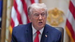 El presidente de EEUU, Donald Trump, habla durante una reunión del gabinete en la Casa Blanca, en Washington, el jueves 29 de enero de 2026. (AP Foto/Evan Vucci)