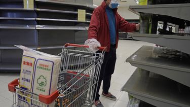 Nuevo virus de China desata compras de pánico en Hong Kong