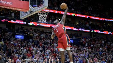 Pelicans se imponen 128-117 a Suns; Williamson anota 35