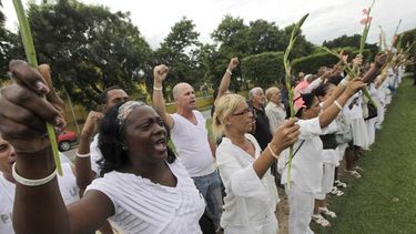 activistas protagonizan el domingo su protesta 40 de resistencia