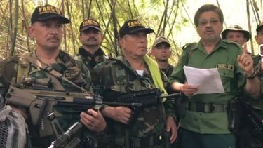 grupo de las farc dirigido por ivan marquez promete fidelidad a nicolas maduro