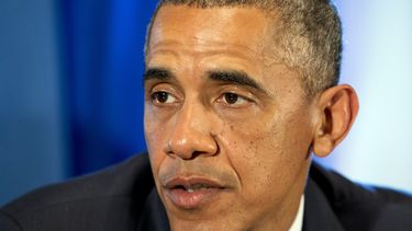 americateve | El presidente estadounidense Barack Obama en la Casa Blanca el viernes 25 de julio del 2014. En su mensaje semanal por radio e internet, Obama censur&oacute; a las empresas que trasladan su sede central al exterior para eludir el pago de impuestos en Esta