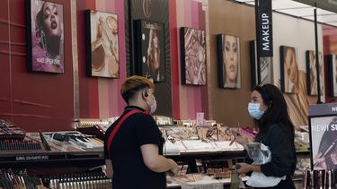 Estudio: 50% de cosméticos en EEUU tienen sustancias tóxicas