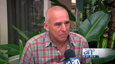 vecinos de miami lakes se unen para hacer frente a la mina que ha deteriorado sus viviendas