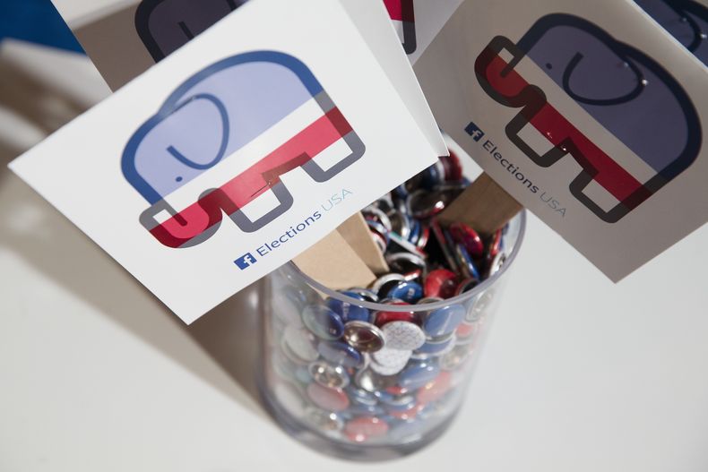 AMN-GEN_TRUMP-CAMBRIDGE_ANALYTICA-0.jpg