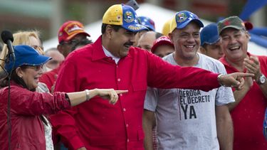 Maduro pide sanción a quienes exigen medidas para Venezuela