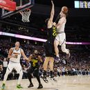 Jokic anota 31 en triple doble, los Nuggets derrotan al Jazz