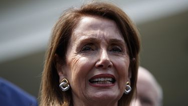 Pelosi: Impugnación puede alentar cooperación de Casa Blanca