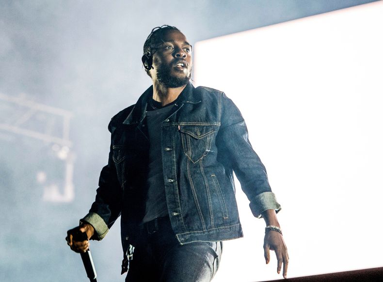 ARCHIVO - Kendrick Lamar actúa durante el Festival dete de Quebec en la ciudad de Quebec, Canadá, el 7 de julio de 2017. (Foto Amy Harris/Invision/AP, archivo)