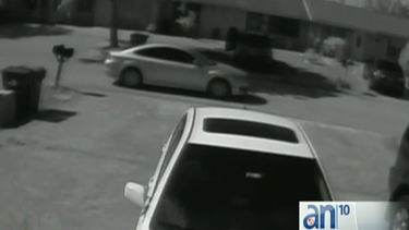 revelan video de ladron que golpea a una embaraza durante un asalto