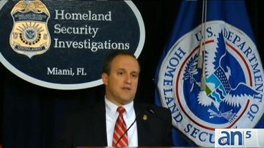 americateve | Autoridades federales lanzaron hoy un llamado de alerta a los consumidores del sur de la Florida en el inicio de las ventas navideñas.