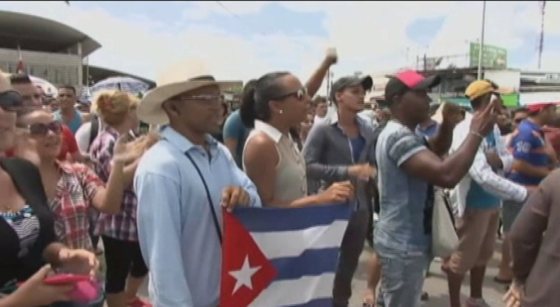 CUBANOS EN PANAMA.png