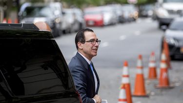 Demócrata emite citación por declaraciones fiscales de Trump