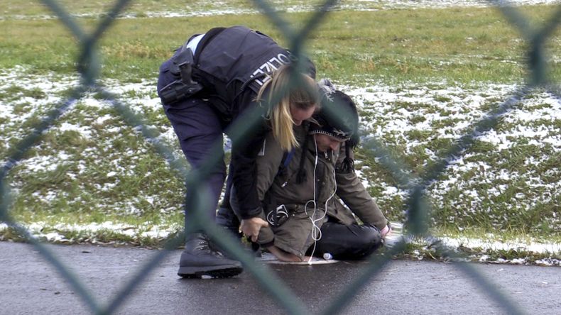 EUR-CLI ALEMANIA-PROTESTAS EN AEROPUERTOS