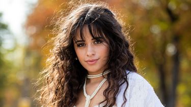 camila cabello se marca un tweking por la madre tierra