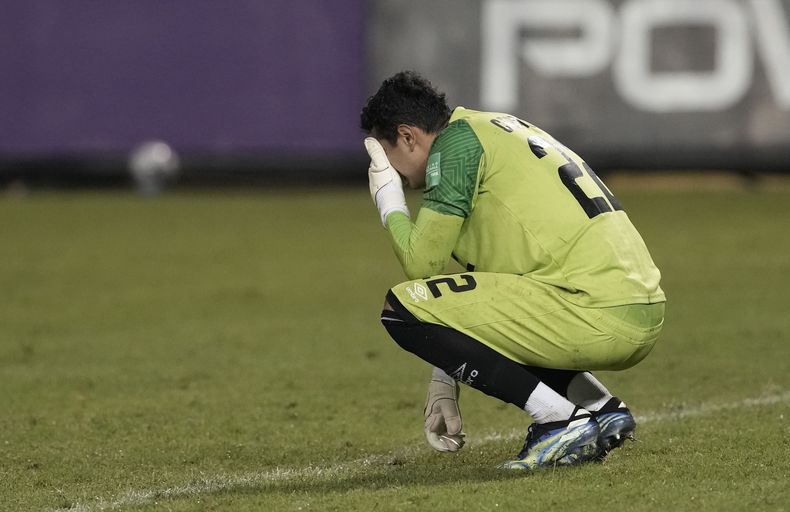 DEP-FUT MUNDIAL EL SALVADOR-PROBLEMAS