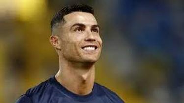 cristiano, mvp de agosto en arabia saudi
