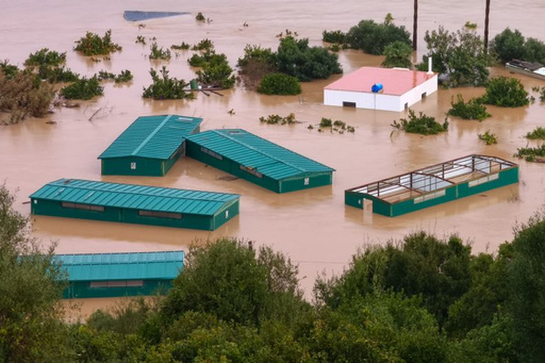 Vista de las inundaciones en la localidad de San Martín del Tesorillo, el jueves 5 de febrero de 2026, afectada por las fuertes lluvias que azotaron el sur de Andalucía. (Francisco J. Olmo/Europa Press vía AP)