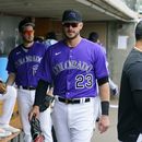 Rockies suman poder a su alineación con Bryant