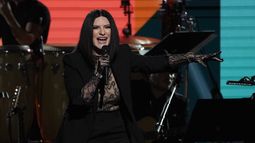 solis celebra como persona del ano de los latin grammy