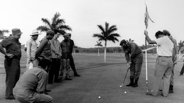 americateve | Régimen del anciano dictador Castro, creará una empresa mixta inmobiliaria con campos de golf. Será instalada en la zona de Bellomonte, al este de La Habana.