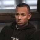 El futbolista colombiano Sebastián Villa, del club argentino Boca Juniors, durante una audiencia en el juicio en su contra por los presuntos delitos de violencia de género en perjuicio de la denunciante Daniela Cortés, en Buenos Aires, el miércoles 17 de mayo de 2023. (AP Foto/Gustavo Garello)