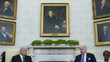 Presidentes Biden y Obrador hablarán de migración y comercio