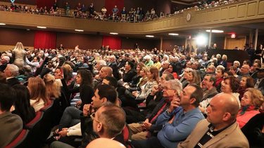 a teatro lleno se estreno el cortometraje clandestinamente filmado dentro de cuba irene en la habana