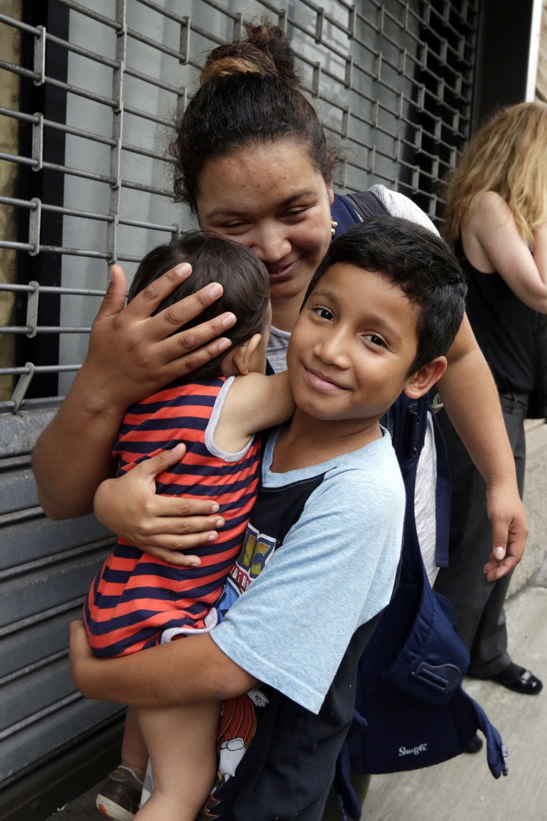 REP-INM_NIÑOS_INMIGRANTES-0.jpg