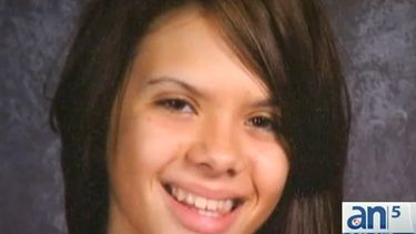 americateve | ¿Se acuerdan del caso de Joleen Hernández una joven de 16 años residente de Hollywood que había desaparecido? La joven fue encontrada sana y salva pero por ciertas acusaciones hechas contra su padre fue colocada en casa de una amiga. Mientras se realizaba