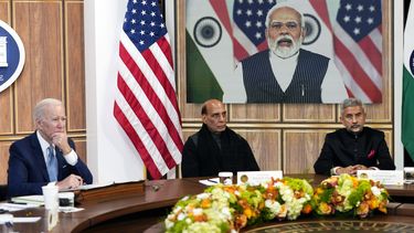 Biden pide a India no incrementar uso de petróleo ruso