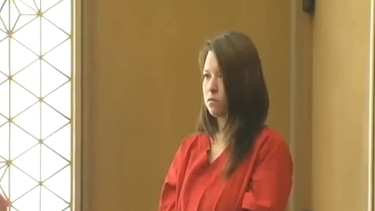 americateve | El juez le redujo la fianza a la mujer que saco a  sus hijos de la escuela sin el conocimiento del padre de los pequeños.