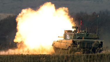 Japón busca aumentar presupuesto de defensa