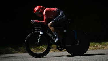 Nairo Quintana se baja de la Vuelta para preparar su defensa