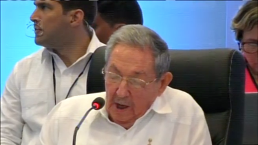 castro rompe el silencio y ofrece a trump continuar el dialogo