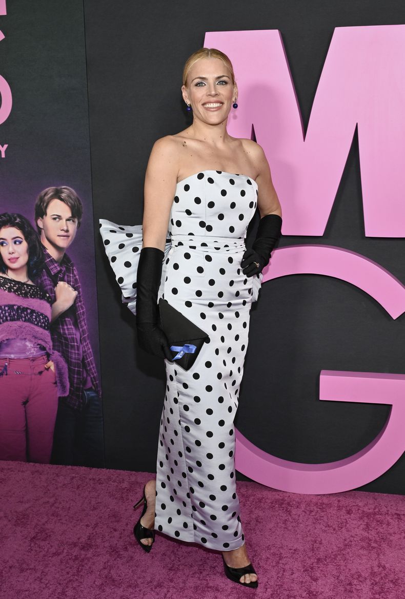 Busy Philipps asiste al estreno mundial de Mean Girls en el cine AMC Lincoln Square el lunes 8 de enero de 2024, en Nueva York. (Evan Agostini/Invision/AP)