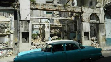 americateve | El Ministerio de Turismo de Cuba y algunos sitios web oficialistas han comenzado una campaña en las redes sociales para impulsar que la capital cubana sea elegida como Ciudad Maravilla.