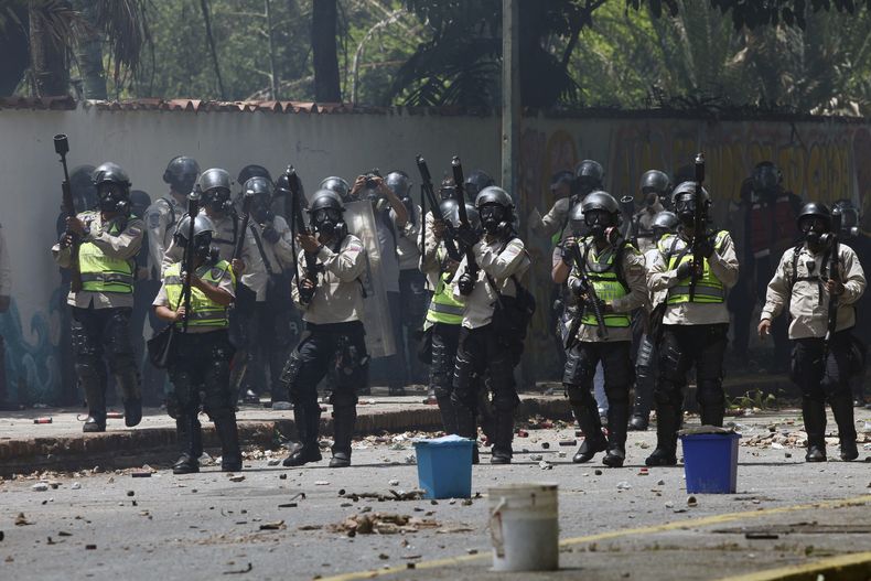 AMS-GEN_VENEZUELA-CRISIS_POLITICA-2.jpg