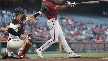 Diamondbacks superan a Gigantes con un sencillo de McCarthy