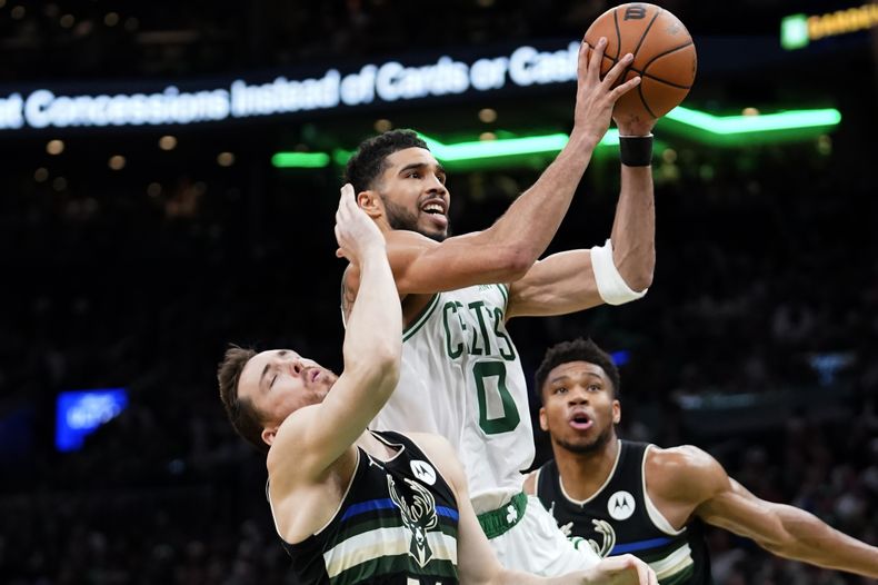 DEP-BAS BUCKS-CELTICS