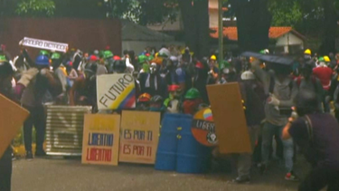oposicion acusa al regimen venezolano de provocar mas muertes en las protestas